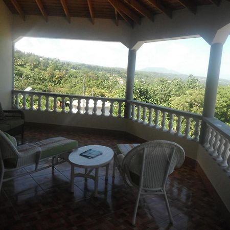 Classique International In Dominica Marigot Exterior foto